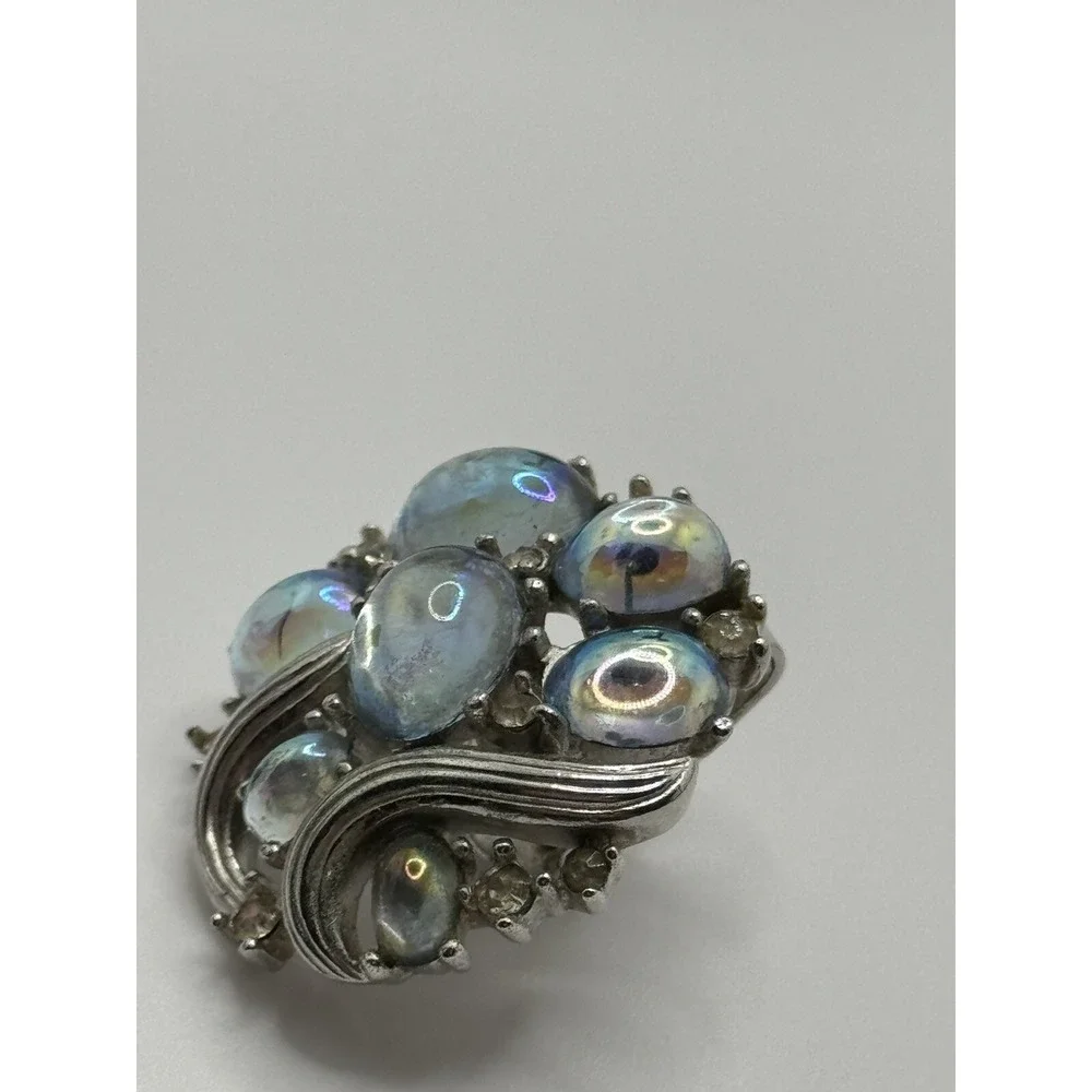 Vintage Crown Trifari Reflection Jewels of Fantasy Cabochon Clip On Earrings